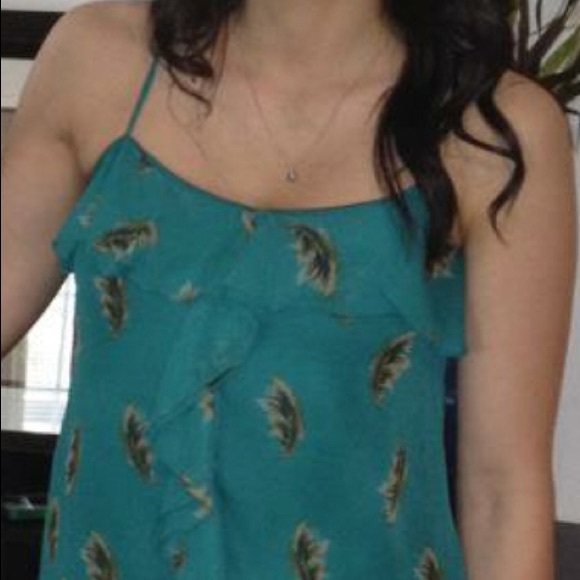 Teal feather tank - Picture 4 of 4